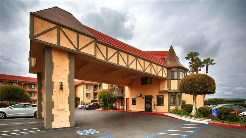 Rancho San Diego Inn & Suites El Cajon Exterior photo